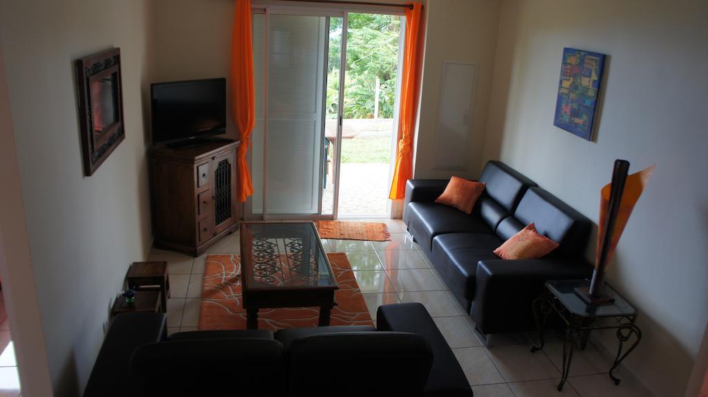 Les Bungalows du Mont-Auban Sainte-Clotilde Chambre photo